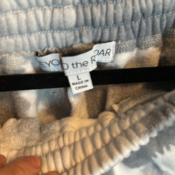 Gray Tie-Dye Women's Hoodie and Joggers Set - Picture 3 of 6